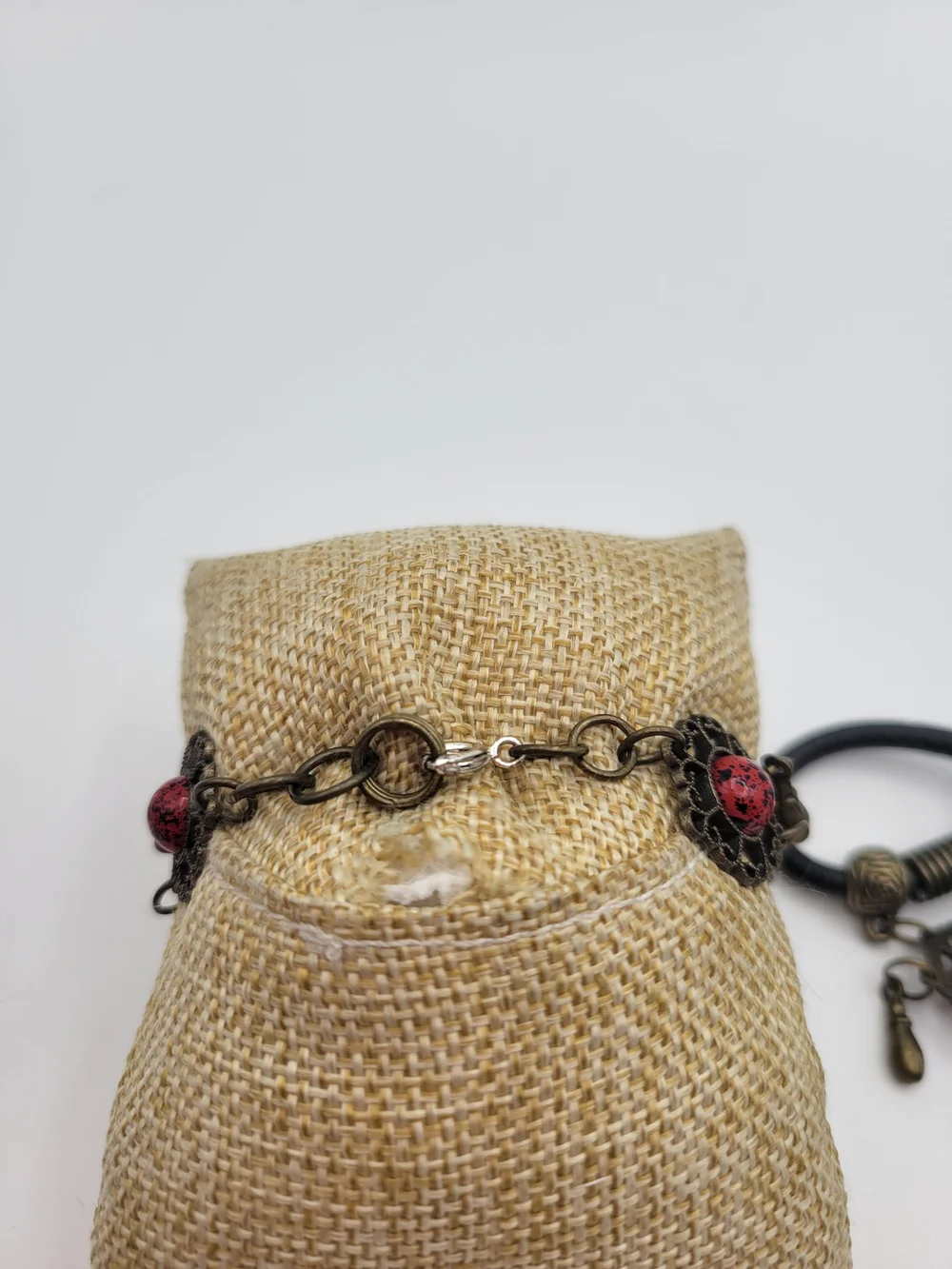 Vintage-Inspired Red Stone And Gunmetal Brooch And Bracelet Set